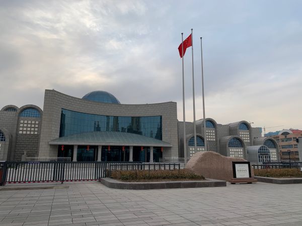 乌鲁木齐必逛！新疆博物馆一日游，把丝绸之路穿在身上