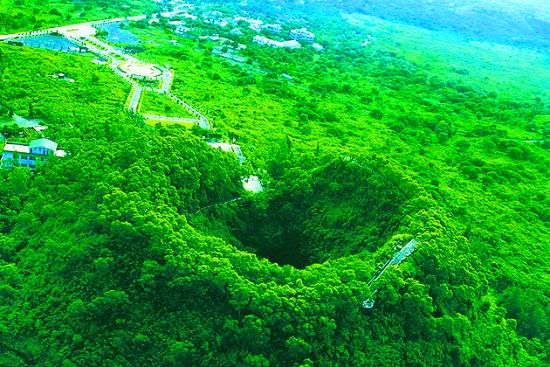 雷琼海口火山群世界地质公园